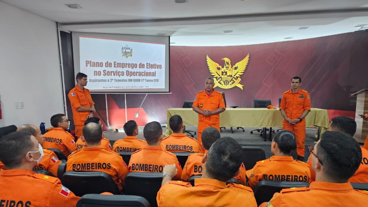 Corpo de Bombeiros integra 17 novos aspirantes ao serviço em Alagoas