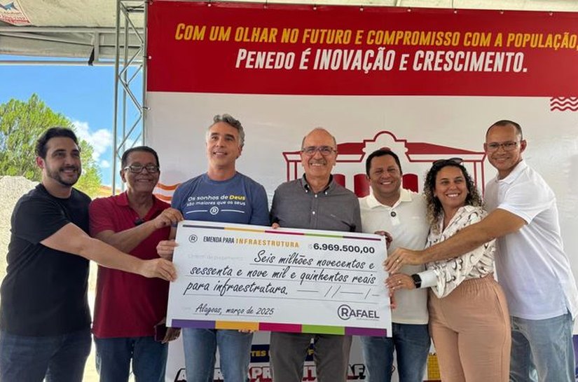 Rafael Brito destina quase R$ 7 milhões para Penedo e reforça compromisso com o desenvolvimento do município