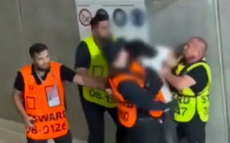 Polícia alemã investiga vídeo em que torcedor é agredido por segurança da Eurocopa; veja