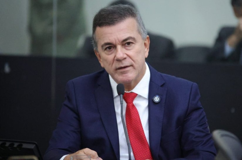 Ronaldo Medeiros destaca passagem do Dia do Assistente Social