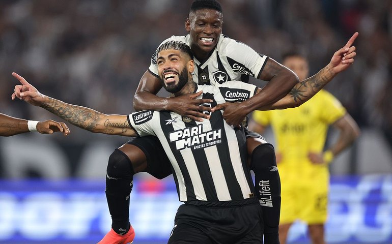 Botafogo lidera o Campeonato Brasileiro após 34ª rodada do torneio