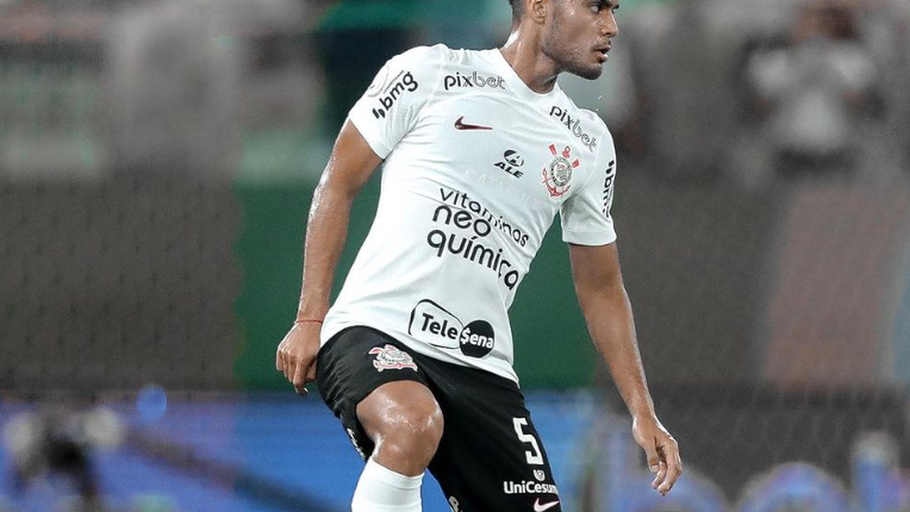 Corinthians tem retornos de Fausto Vera e Fábio Santos para jogo com Red Bull Bragantino