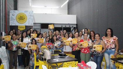 Grupo Coringa promove curso de culinária na semana dedicada à mulher