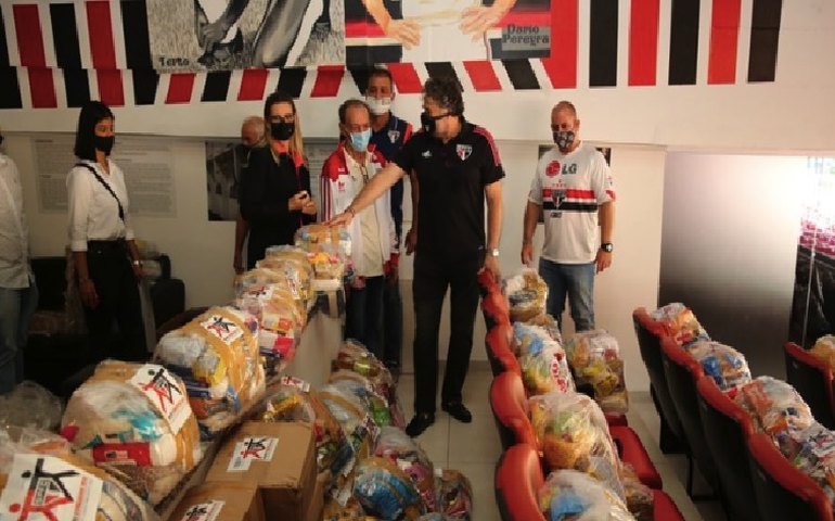 São Paulo divulga total de mantimentos arrecadados para vítimas do litoral norte