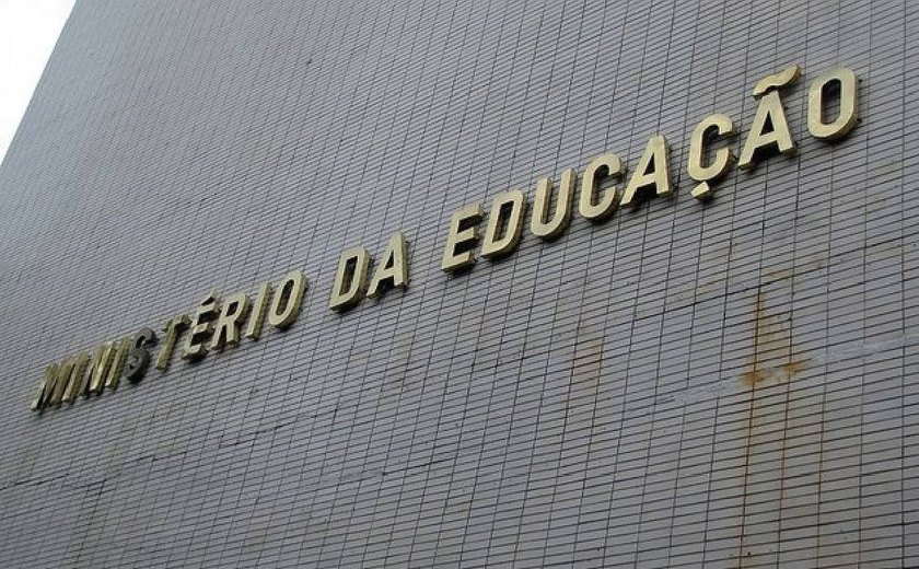 MEC libera R$ 260 milhões para instituições federais de ensino