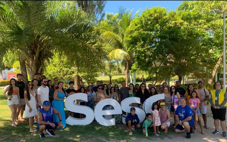 Sindilojas Arapiraca promove caravana de lazer para colaboradores do comércio no Dia do Trabalhador