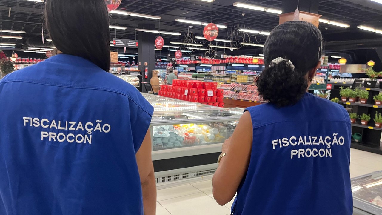 Procon Alagoas divulga pesquisa de preços de produtos natalinos