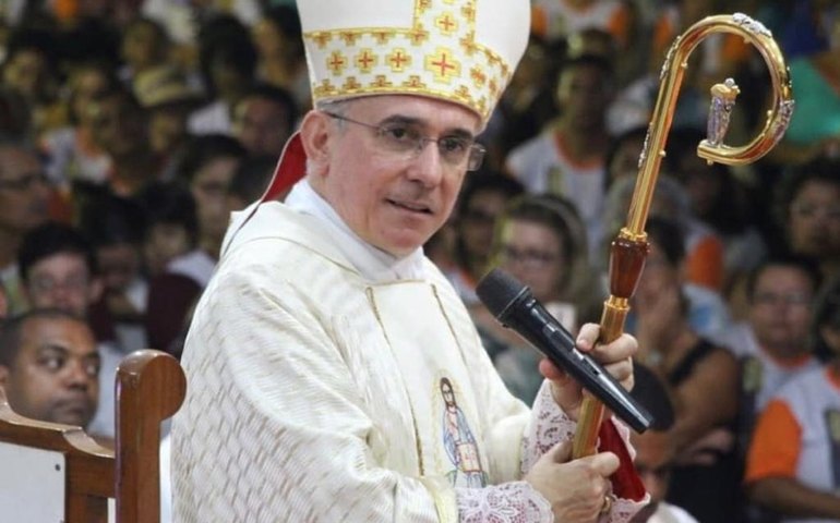 Dom Henrique Soares morre aos 57 anos de covid-19