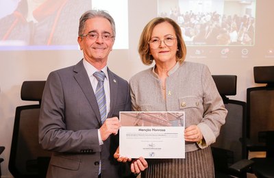 Fábio Bittencourt destaca trajetória de ministra Marluce em homenagem no MPAL
