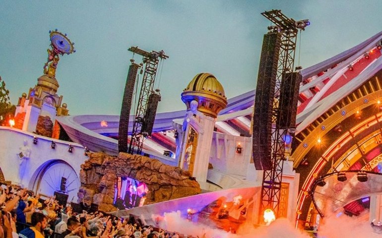 DJs que tocariam no Tomorrowland nesta sexta-feira comentam suspensão da programação: 'Estava tão ansiosa'