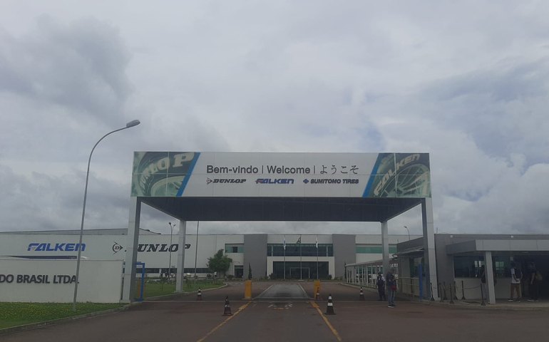 Sumitomo Rubber quer produzir 50% mais pneus até 2029 no Brasil