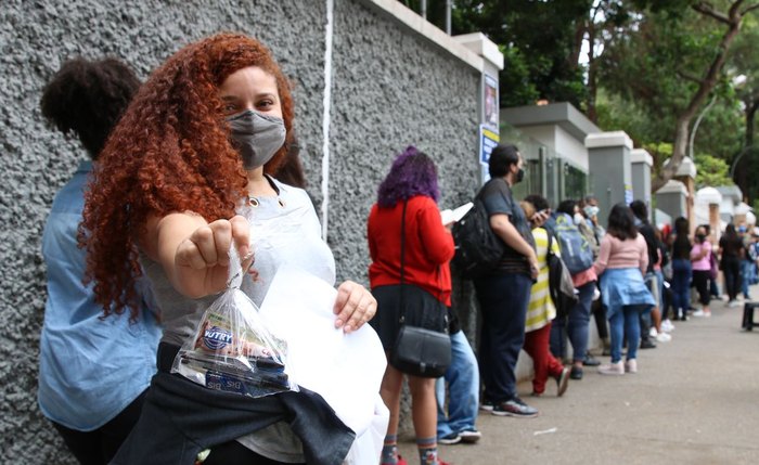 O Enem será aplicado nos dias 13 e 20 de novembro para cerca de 3,4 milhões de estudantes