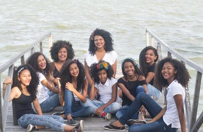 Flimar terá exposição fotográfica de alunas negras da rede municipal