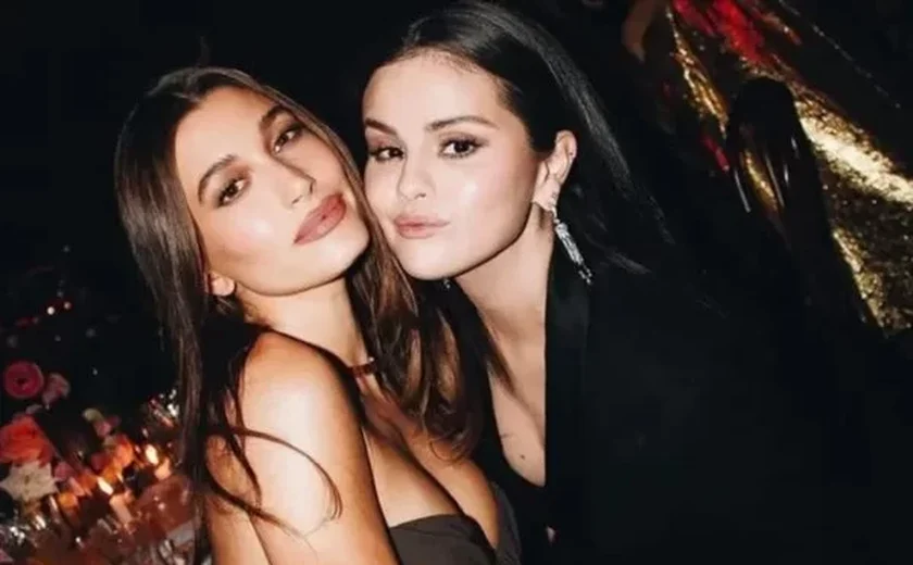 Selena Gomez diz que foto com Hailey Bieber “não é grande coisa”