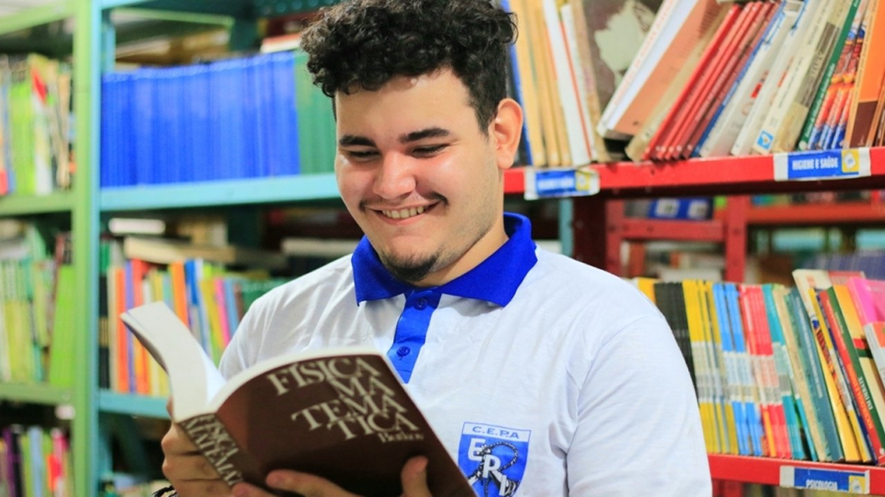 Estudantes da rede estadual destacam importância do ensino integral para sucesso no Enem