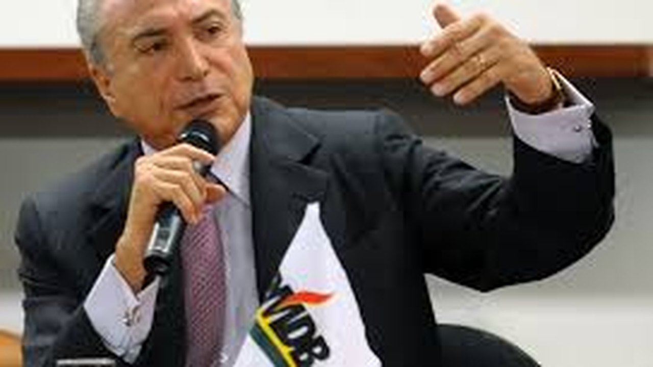 Temer tenta articular flexibilização do superávit primário