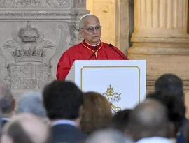 Papa pede fim das 'narrativas divisivas' em 1º dia de visita à Espanha