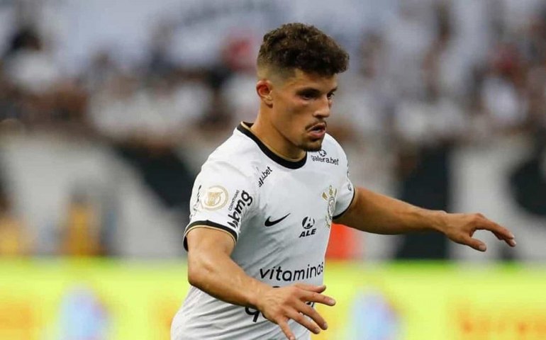 Perícia contratada por Rafael Ramos diz que corintiano não falou ‘macaco’