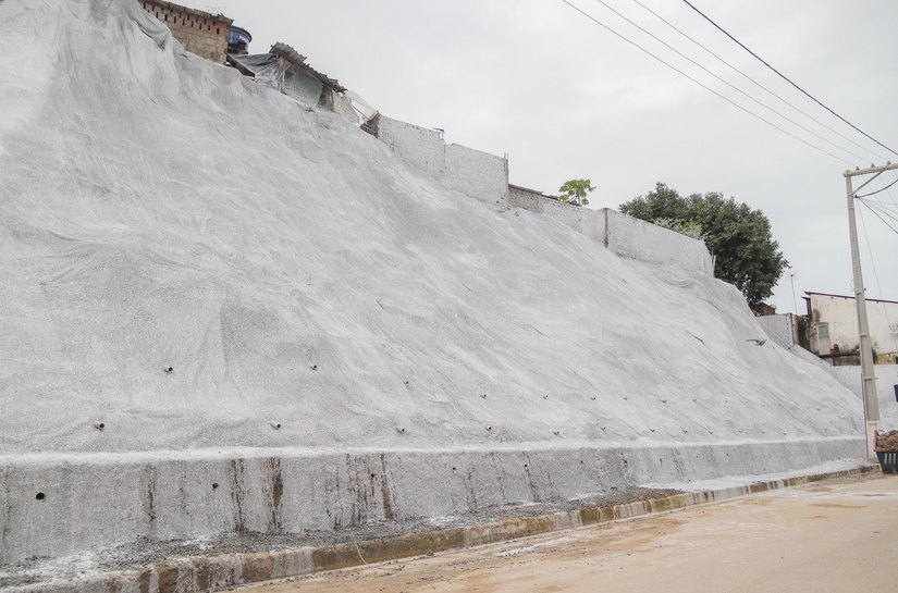 Vale do Reginaldo recebe obras de contenção de encostas em cinco pontos