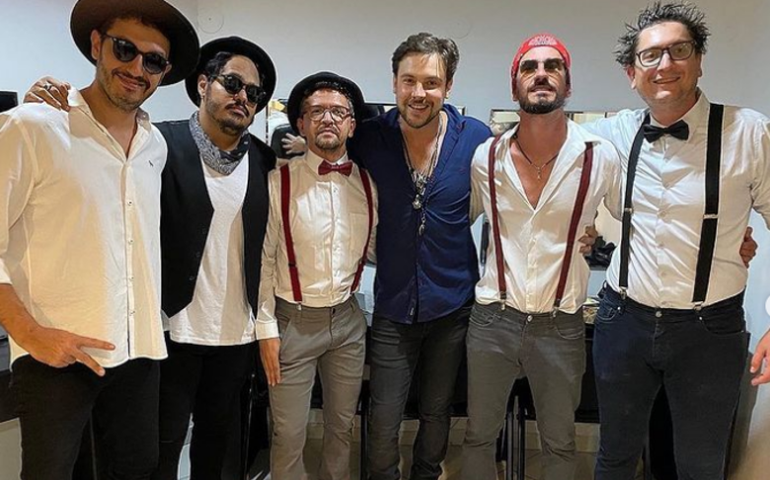 Após êxito no Rio, Sergio Guizé estreia show em SP