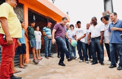 Governo entrega obras de infraestrutura em mais três grotas de Maceió