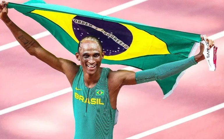Alison dos Santos é indicado ao prêmio de melhor do ano pela World Athletics