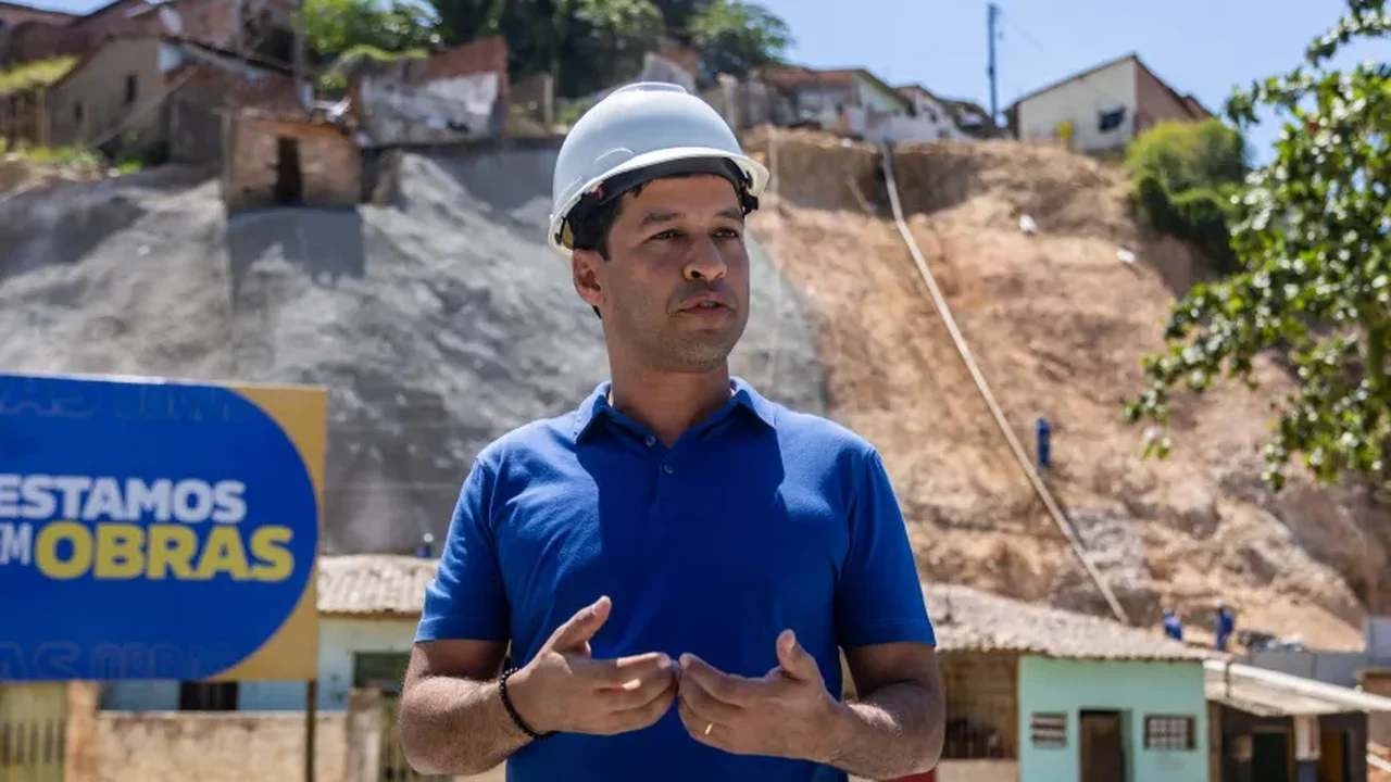 Cunha terá R$ 41 milhões a mais na pasta para elevar nome de JHC em 2026
