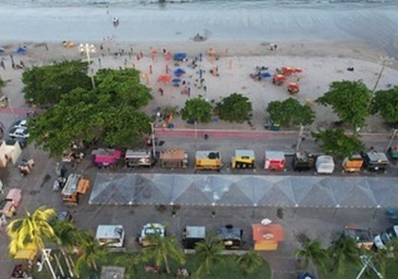 Food trucks terão que deixar a Pajuçara até março de 2026