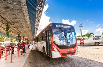 Linhas de ônibus do Benedito Bentes terão desvio de itinerário