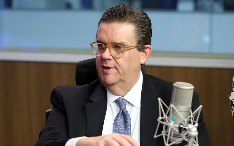 Ladrão entrou no INSS no governo Bolsonaro, diz ministro no Senado