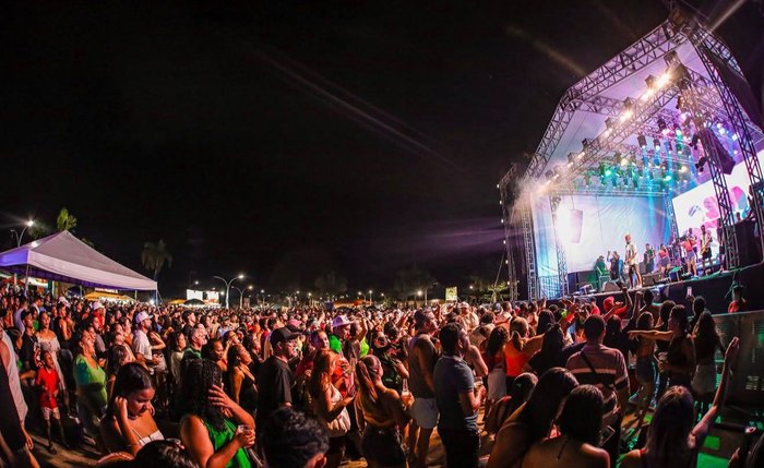São João do Hexa, quermesse, Casamento Matuto e grandes shows na Praça Floriano Peixoto