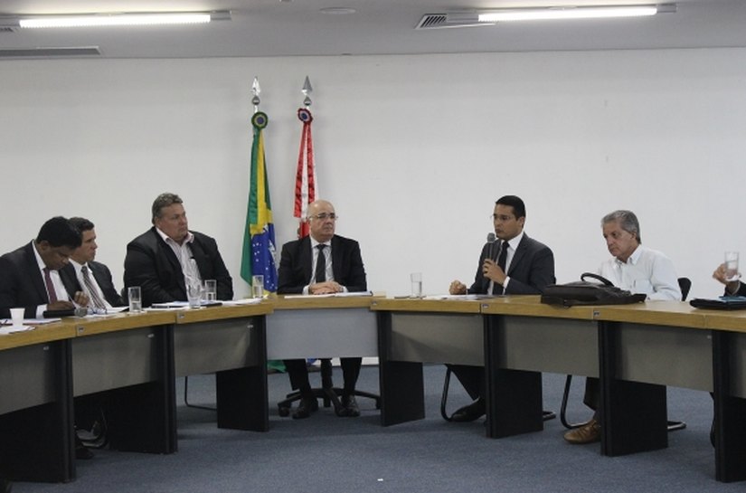 Christian Teixeira participa de debate sobre prevenção à violência