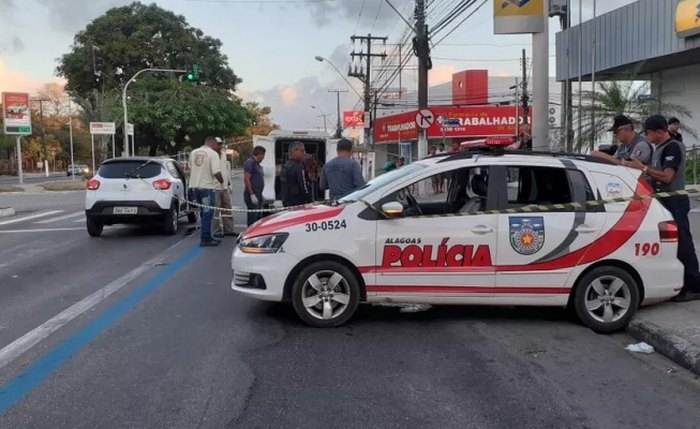 Argemiro Tenório foi alvejado no cruzamento da Gruta com a Fernandes Lima