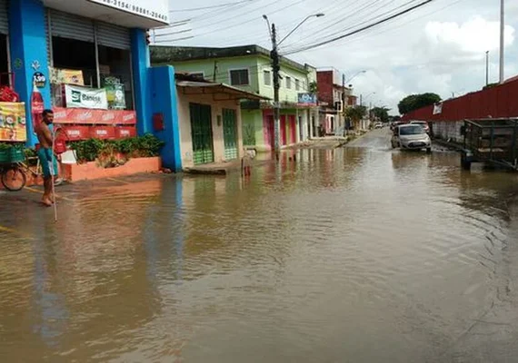 Mais de 68 mil são afetados pelas chuvas em AL