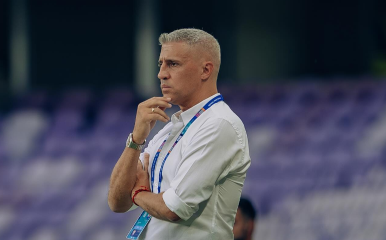 Crespo destaca união do elenco do São Paulo em meio à crise política