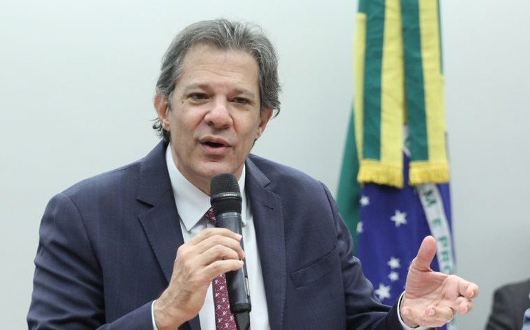 Haddad anuncia comunicado à imprensa às 8h15, em SãoPaulo