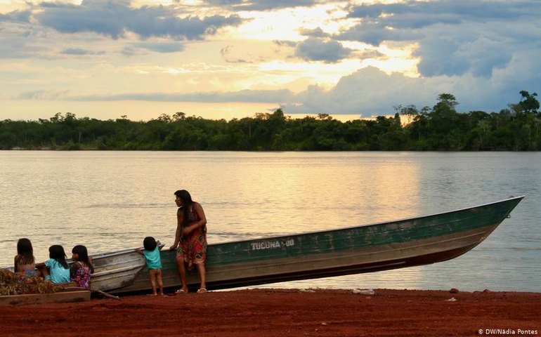 Pandemia avança na Amazônia e ameaça povos indígenas