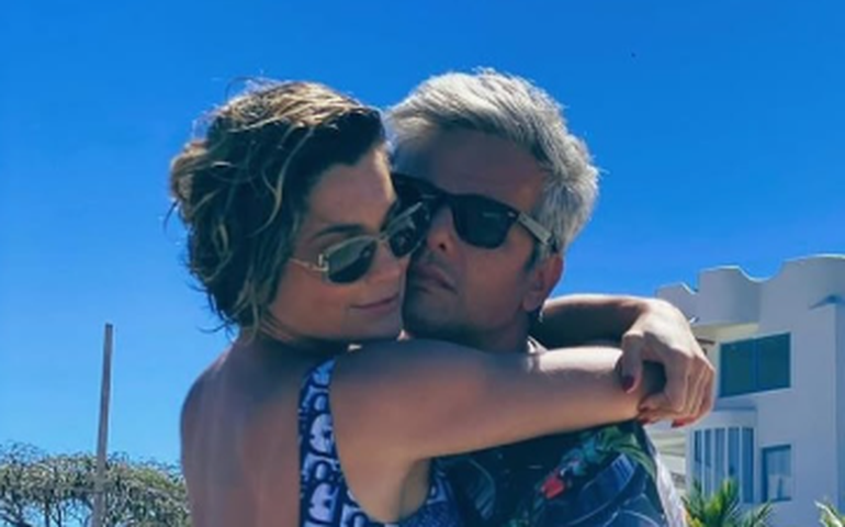 Otaviano Costa revela que casamento à distância com Flávia Alessandra 'deu ainda mais tempero'