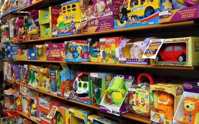 Alunos de escola estadual fazem mobilização para arrecadar brinquedos