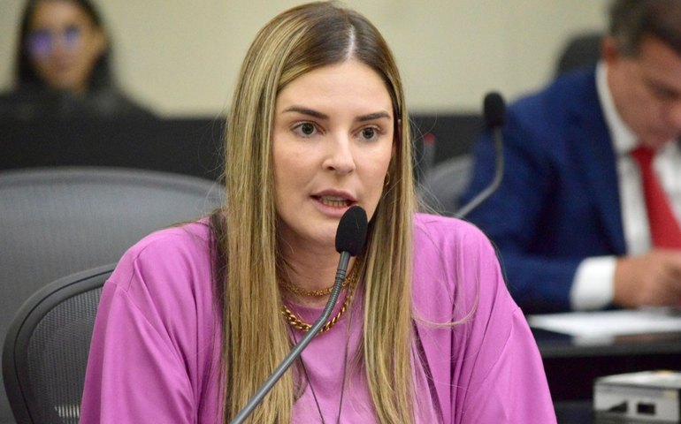 Sâmea Mascarenhas relata visita à Usina Santa Clotilde