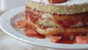 Naked cake Romeu e Julieta  / Foto: Finna