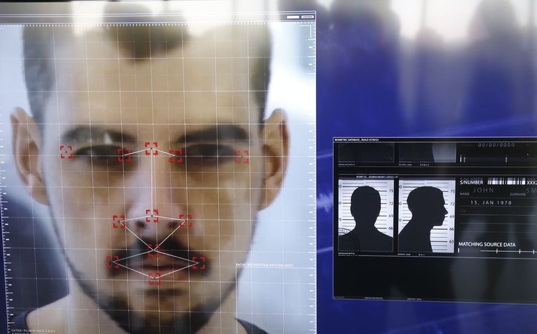 RJ: lei impede reconhecimento fotográfico como única prova de crime