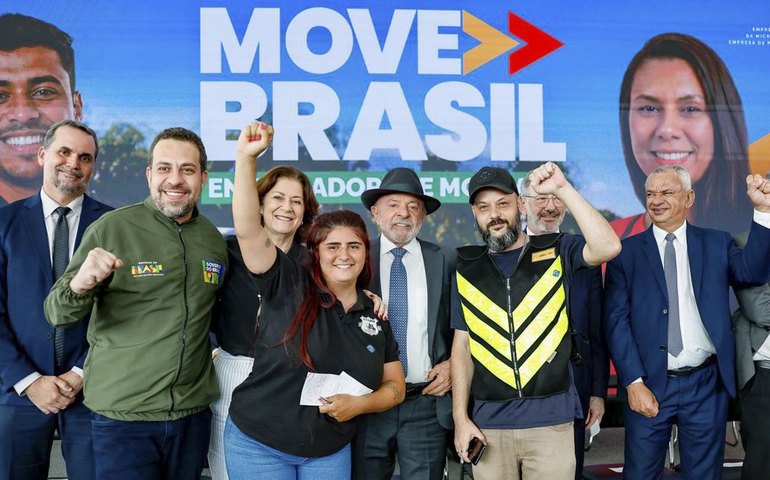 Governo amplia crédito para motociclistas de aplicativos