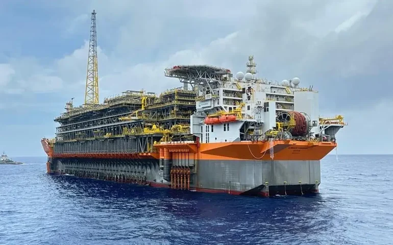 Plataforma Almirante Tamandaré bate recorde de produção da Petrobras