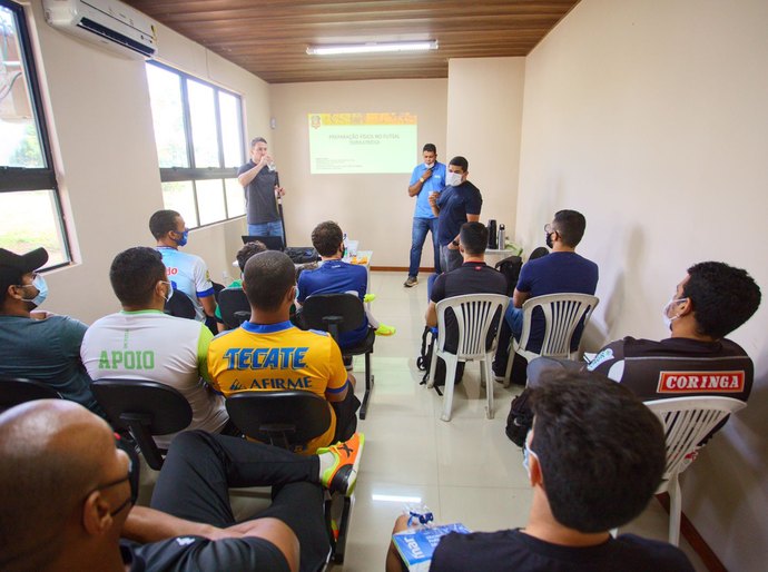 Futsal é tema de encontro entre profissionais do Esporte de Arapiraca e região