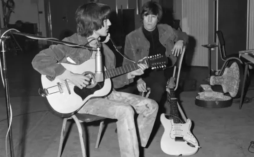 Violão dos Beatles perdido há 50 anos será leiloado nos EUA