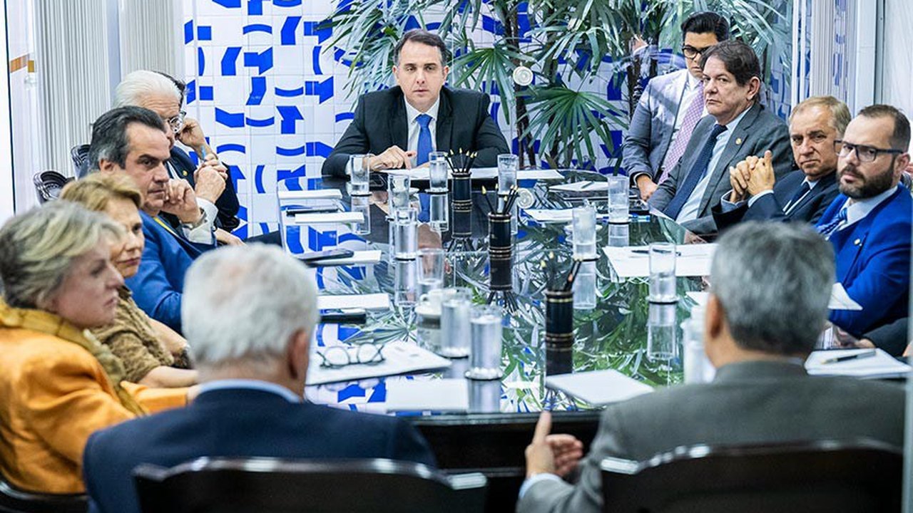 Senado vai dedicar duas semanas para votar MPs e autoridades