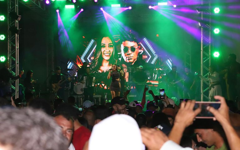 Festejos juninos agitam o fim de semana em mais uma noite de festa em Lagoa da Canoa