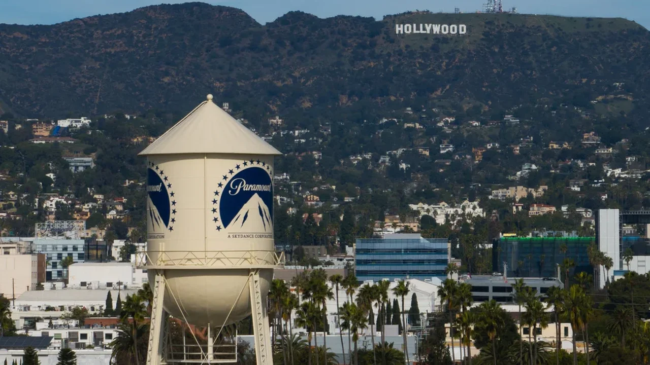 Warner Bros. rejeita novamente a aquisição da Paramount e orienta os acionistas a manterem a proposta da Netflix