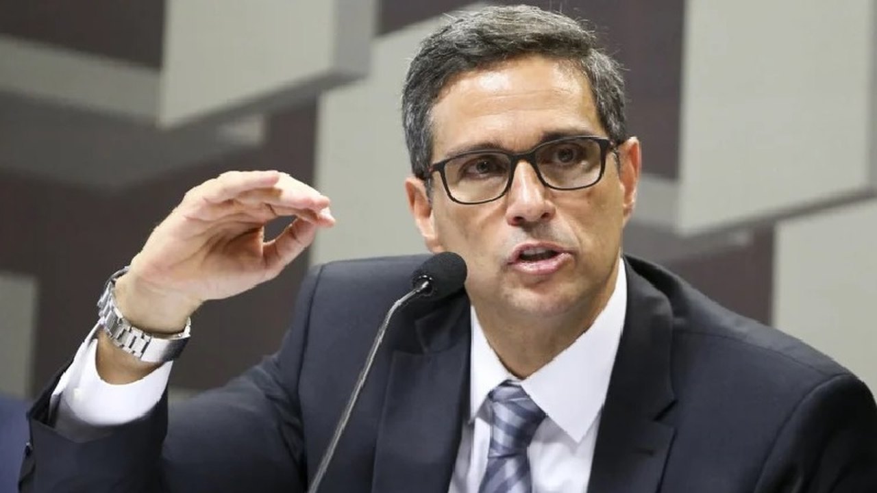Campos Neto diz que BC não é culpado por mazelas do país e que instituição 'trabalha junto'